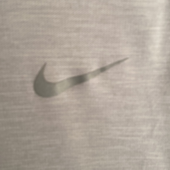 Nike Gray Running Shirt Size S - Picture 3 of 6